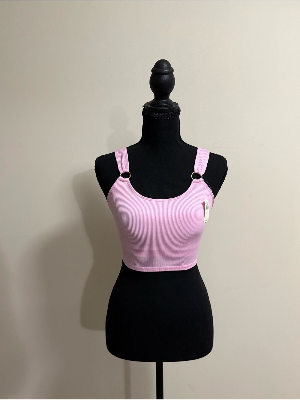 Aerie Women’s Pink Ribbed Seamless Sports Bra with Ring Straps